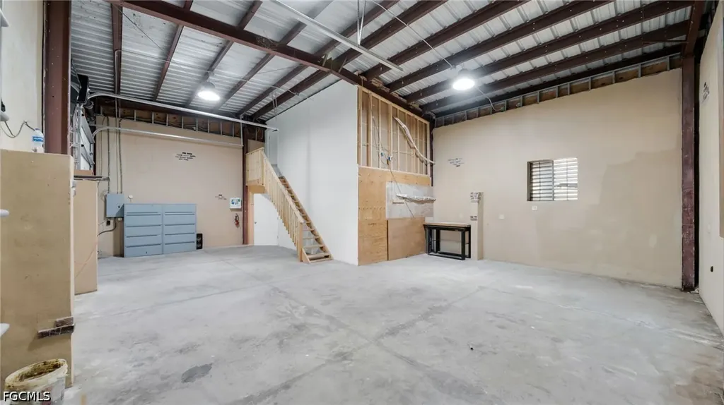 1672 Many Road North Fort Myers FL 33903