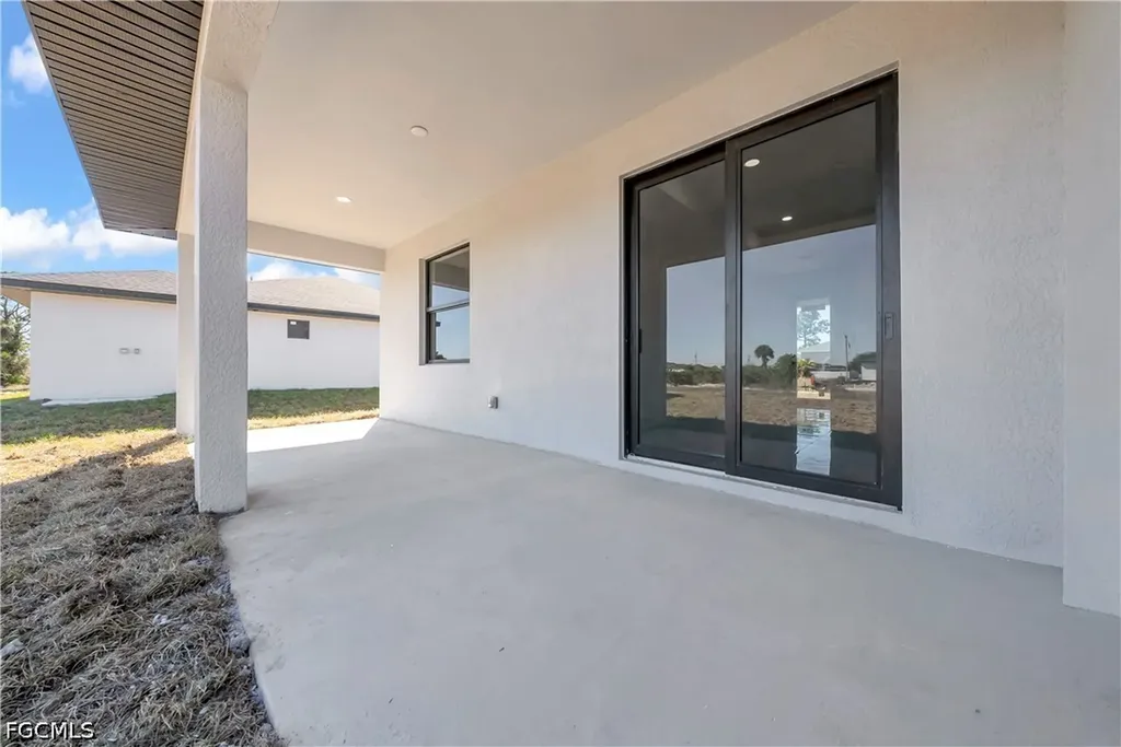2503 62nd Street W Lehigh Acres FL 33971