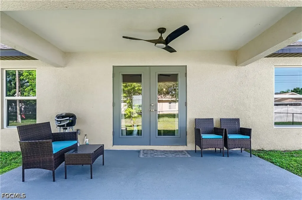 632 NE 2nd Avenue Cape Coral FL 33909