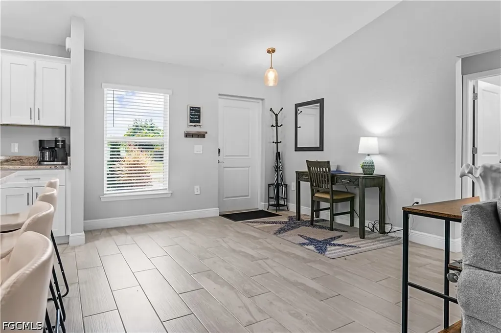 632 NE 2nd Avenue Cape Coral FL 33909
