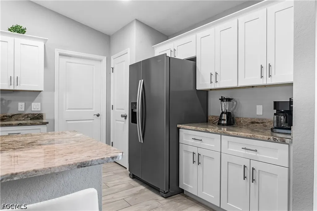 632 NE 2nd Avenue Cape Coral FL 33909