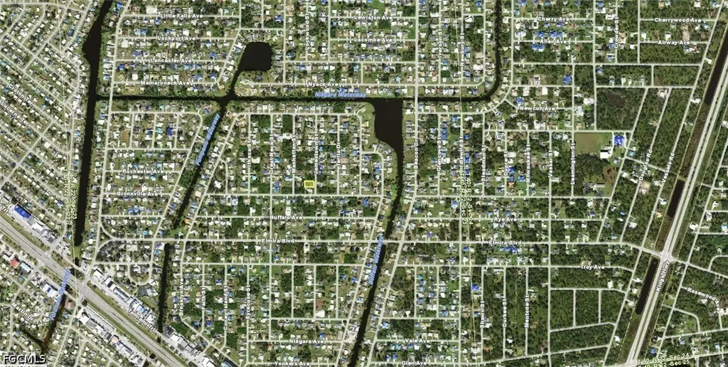 3327 Jamestown Street Port Charlotte FL 33952
