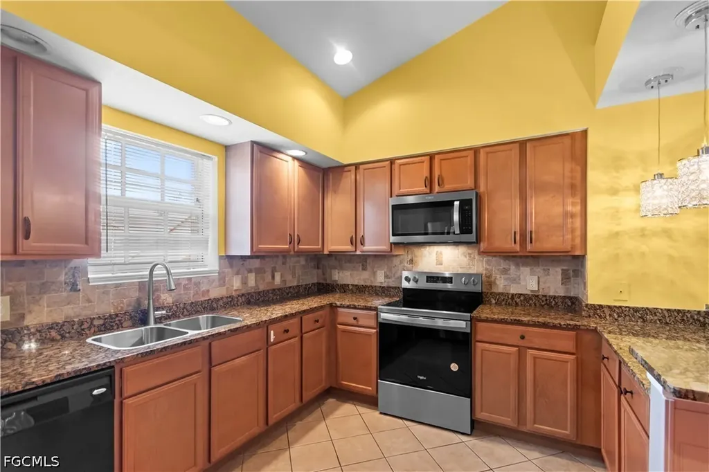 10046 Via Colomba Circle Fort Myers FL 33966