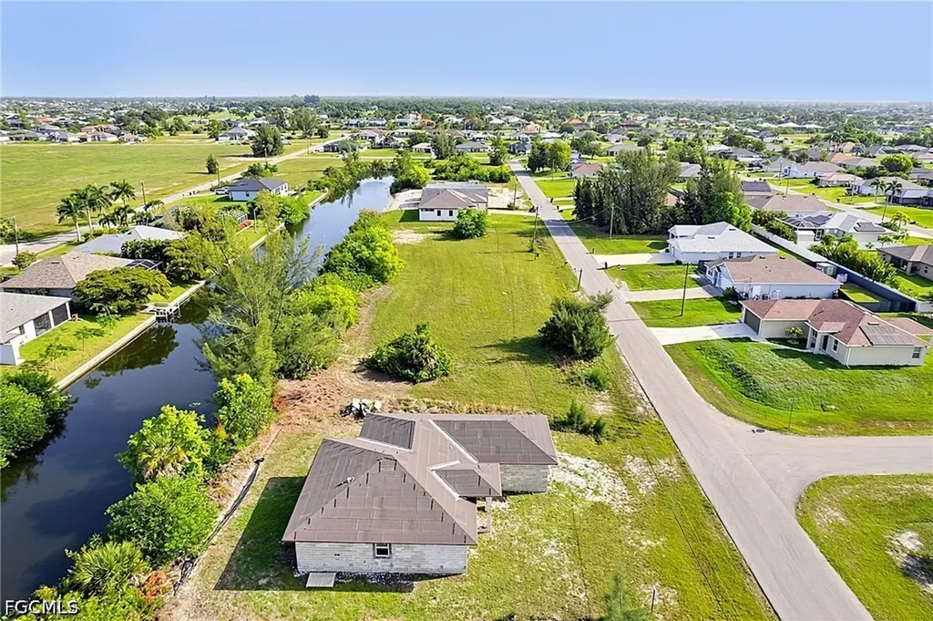 1112 NW 28th Avenue Cape Coral FL 33993