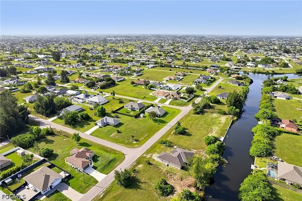 1112 NW 28th Avenue Cape Coral FL 33993