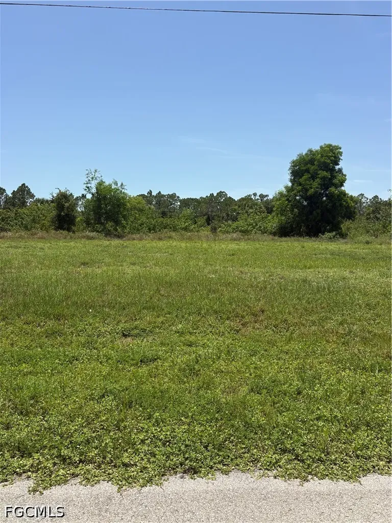 4108 NW 40th Avenue Cape Coral FL 33993
