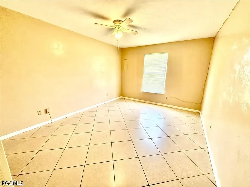 48 Heath Aster Lane Lehigh Acres FL 33936