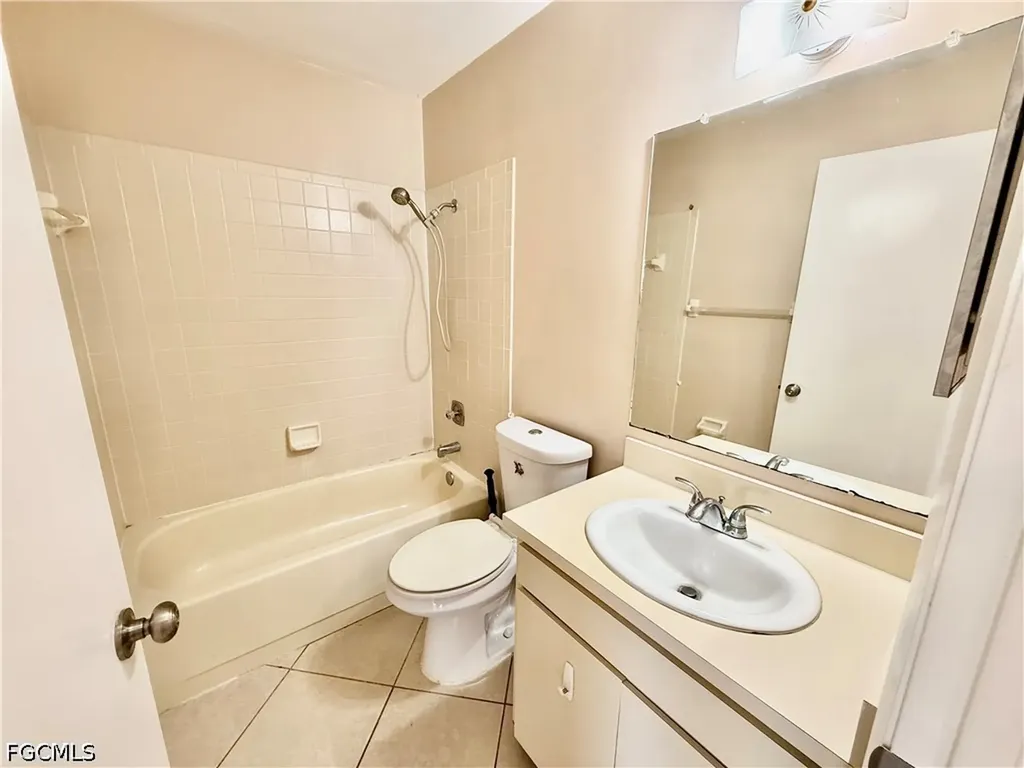 48 Heath Aster Lane Lehigh Acres FL 33936