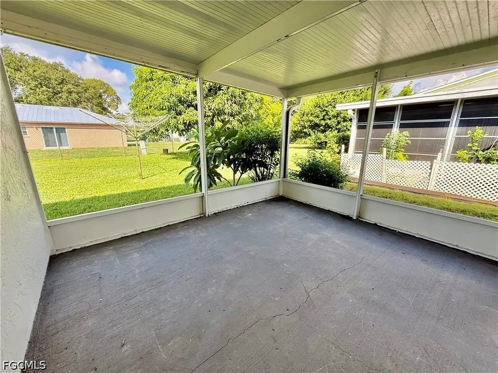 48 Heath Aster Lane Lehigh Acres FL 33936