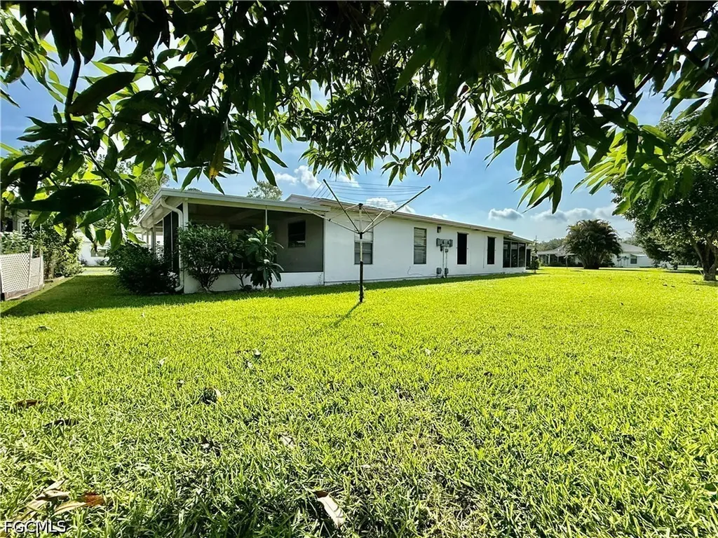 48 Heath Aster Lane Lehigh Acres FL 33936