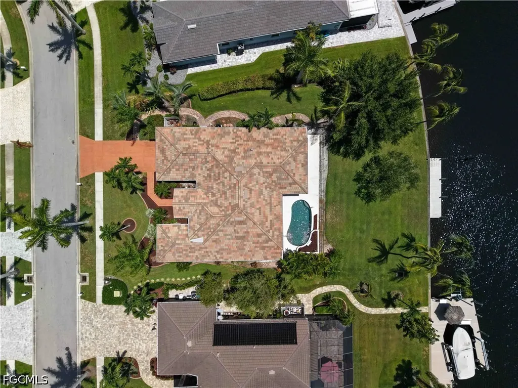 5514 Merlyn Lane Cape Coral FL 33914