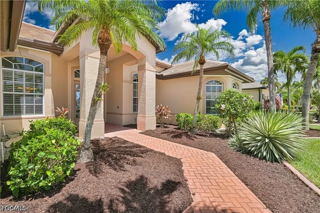 5514 Merlyn Lane Cape Coral FL 33914