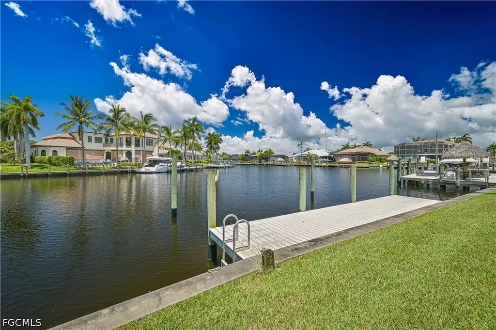 5514 Merlyn Lane Cape Coral FL 33914