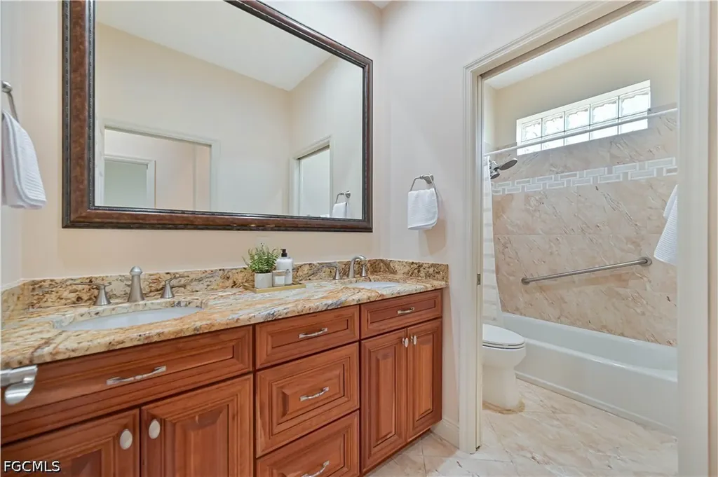 5514 Merlyn Lane Cape Coral FL 33914