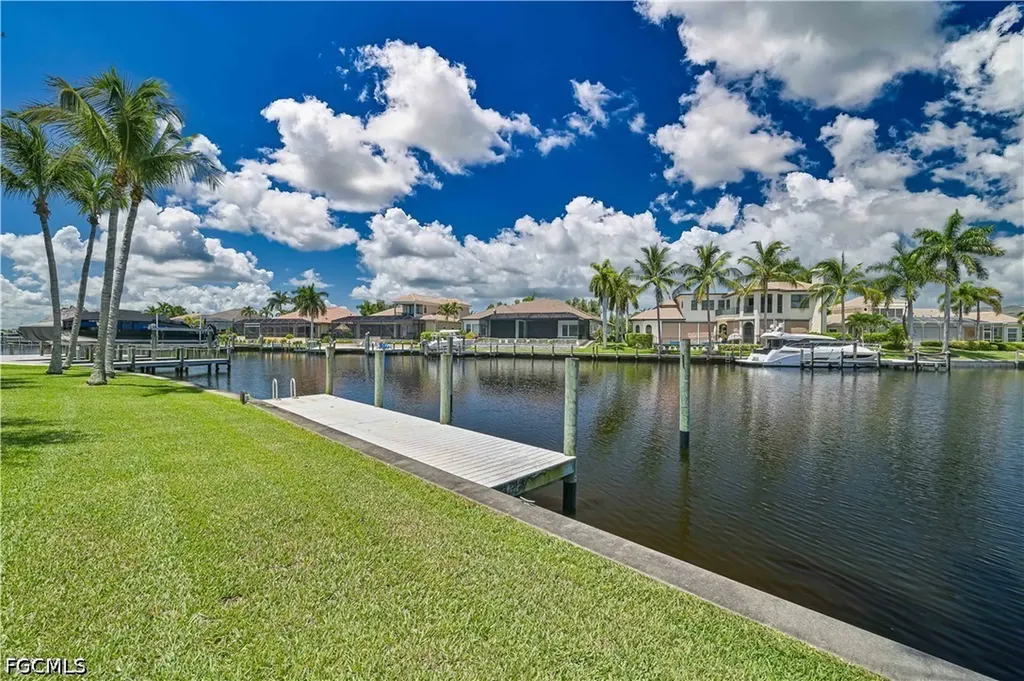 5514 Merlyn Lane Cape Coral FL 33914