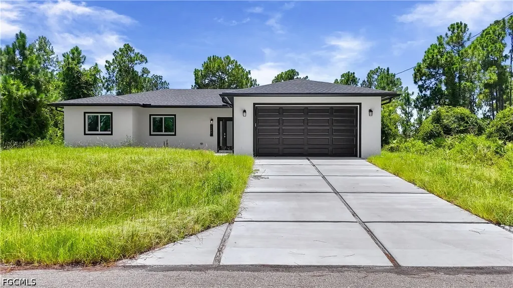 1142 Dutchess Street E Lehigh Acres FL 33974