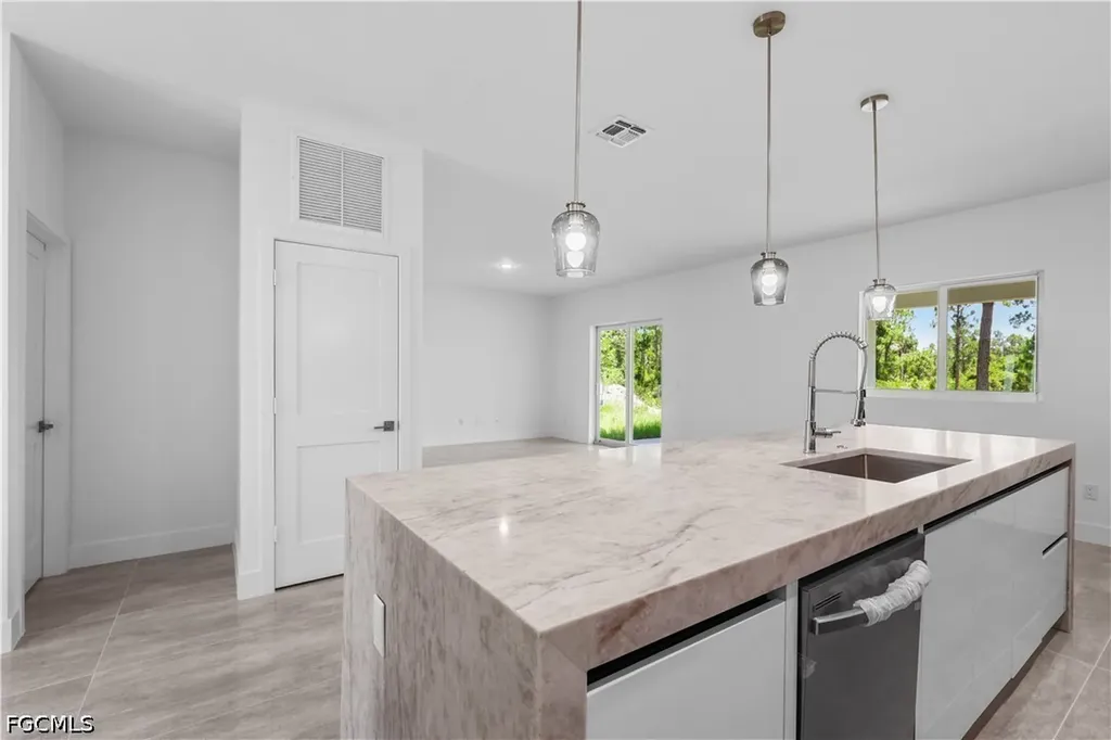 1142 Dutchess Street E Lehigh Acres FL 33974
