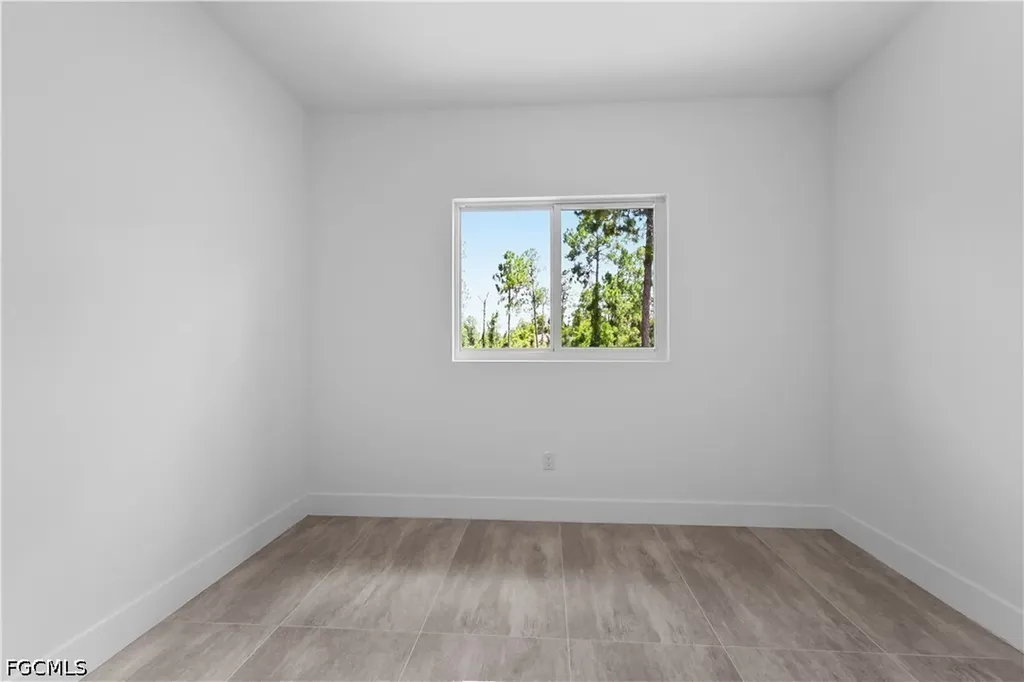 1142 Dutchess Street E Lehigh Acres FL 33974