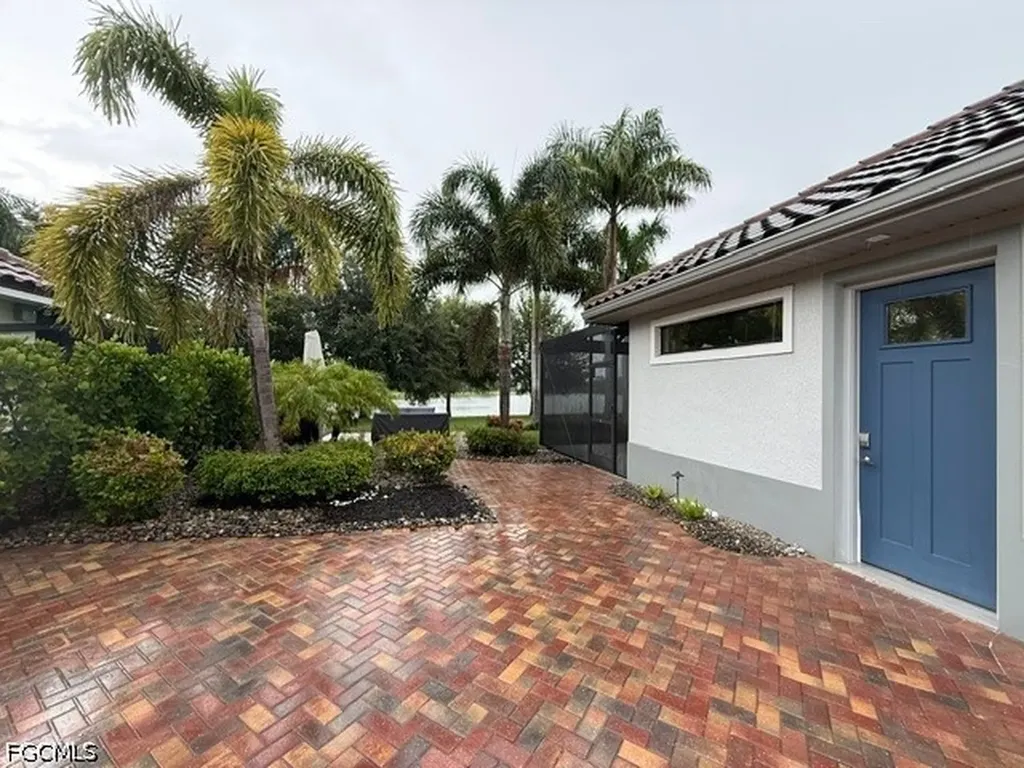 13607 Golden Palms Circle Fort Myers FL 33913