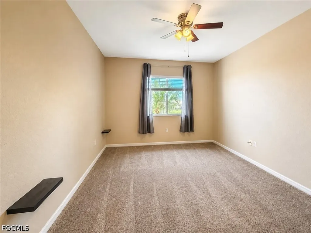 6490 Aragon Way Fort Myers FL 33966