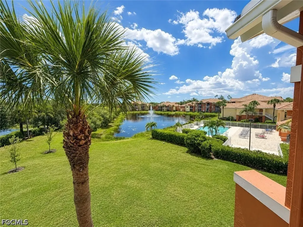 6490 Aragon Way Fort Myers FL 33966