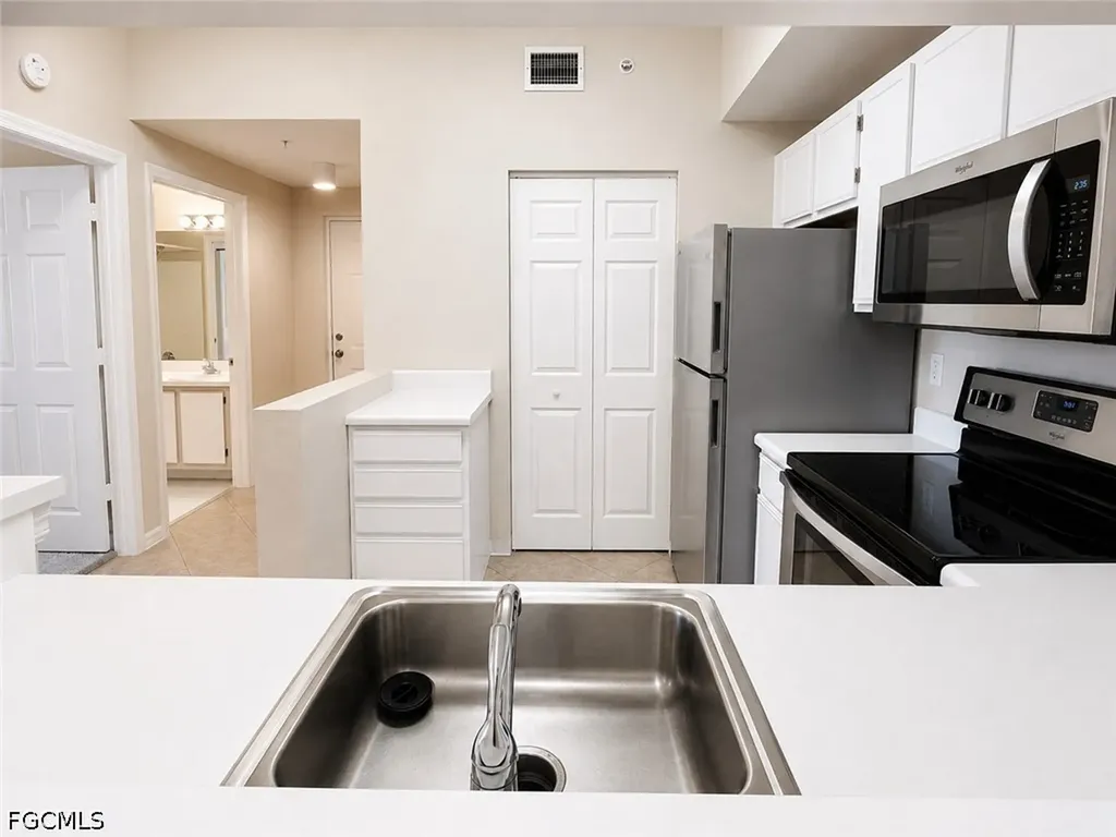 6490 Aragon Way Fort Myers FL 33966