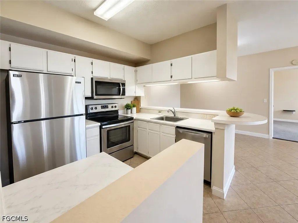 6490 Aragon Way Fort Myers FL 33966