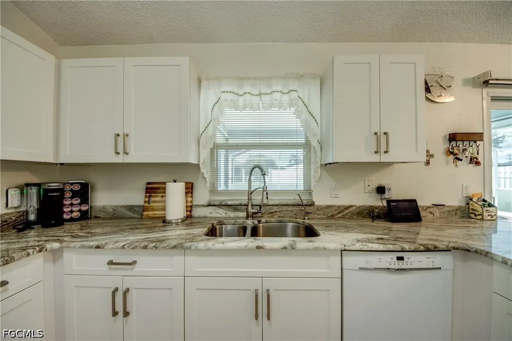 1324 Gleason Parkway Cape Coral FL 33914