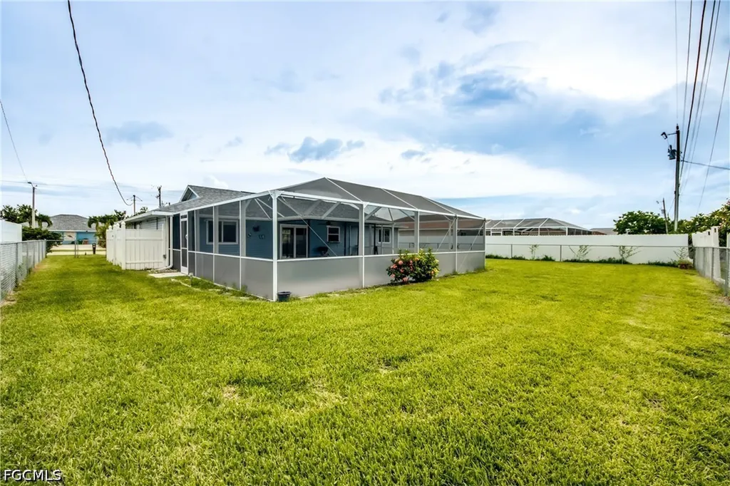1324 Gleason Parkway Cape Coral FL 33914
