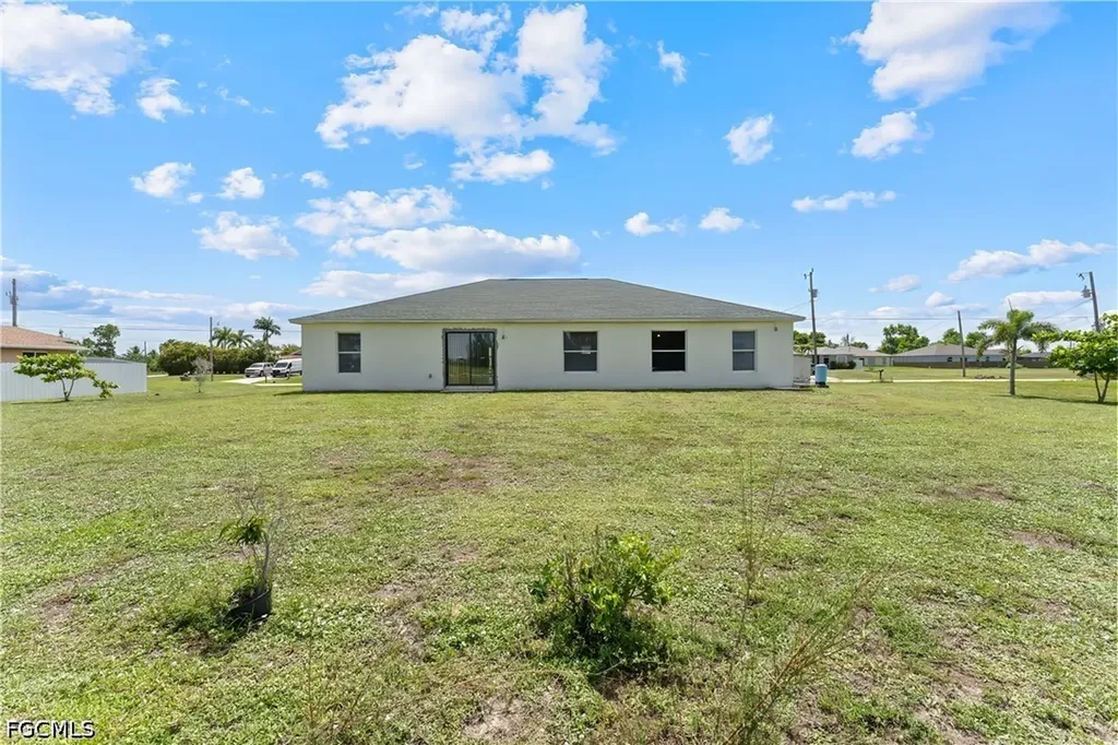 1240 NW 22nd Place Cape Coral FL 33993