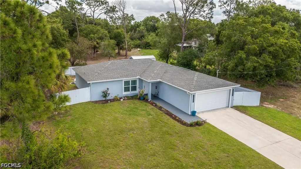 7081 Brazil Circle Labelle FL 33935
