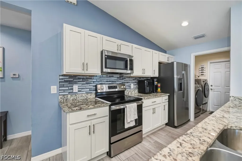 7081 Brazil Circle Labelle FL 33935