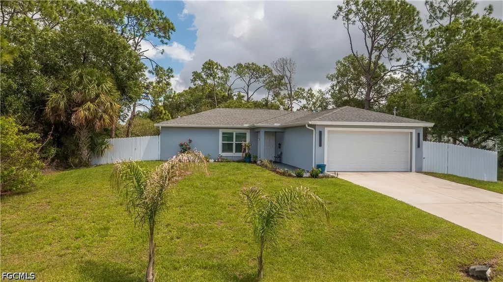 7081 Brazil Circle Labelle FL 33935