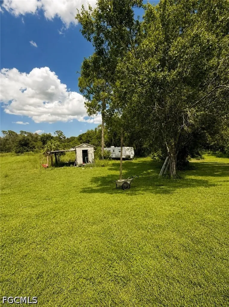 19450 Donna Drive North Fort Myers FL 33917