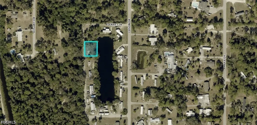 7604 Pierre Circle North Fort Myers FL 33917
