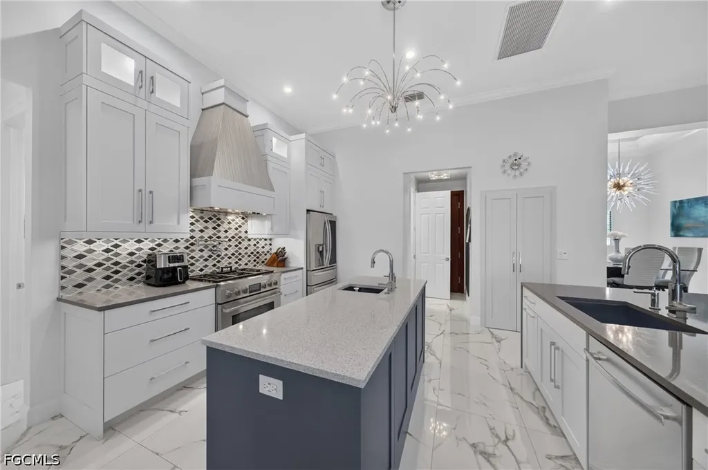 2608 Archer Parkway W Cape Coral FL 33904