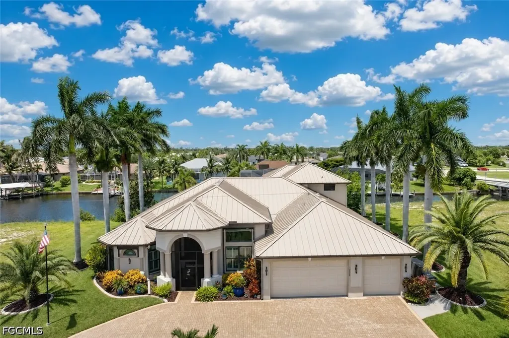 2608 Archer Parkway W Cape Coral FL 33904