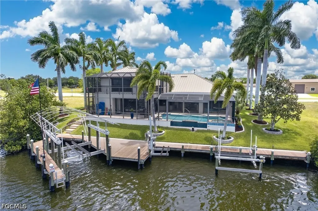 2608 Archer Parkway W Cape Coral FL 33904
