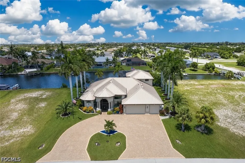 2608 Archer Parkway W Cape Coral FL 33904