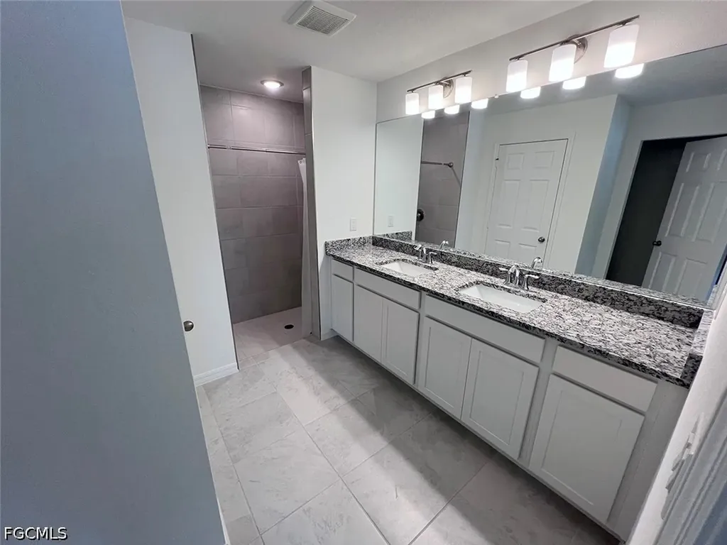1510 NW 13th Terrace Cape Coral FL 33993