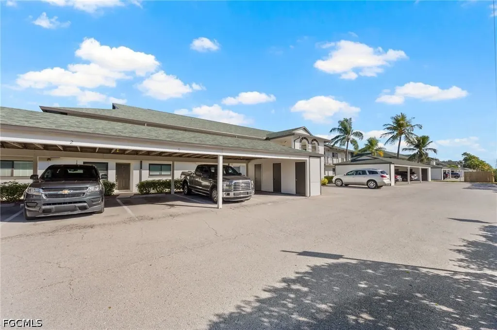 1519 Cape Coral Parkway W Cape Coral FL 33914