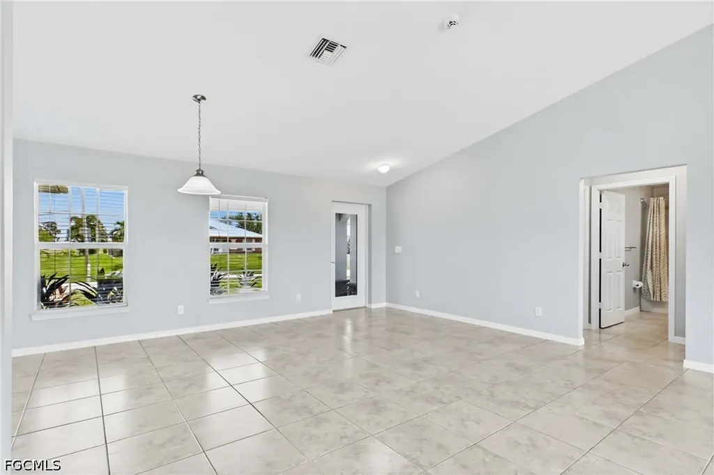 540 NW 15th Street Cape Coral FL 33993