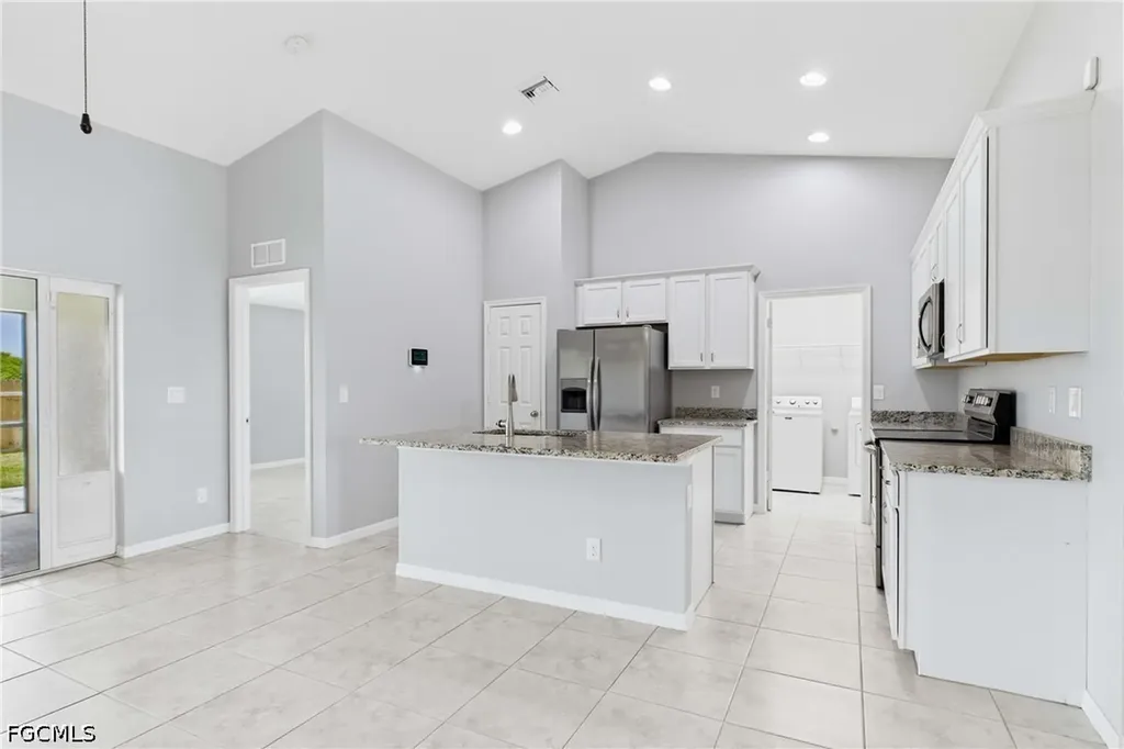 540 NW 15th Street Cape Coral FL 33993