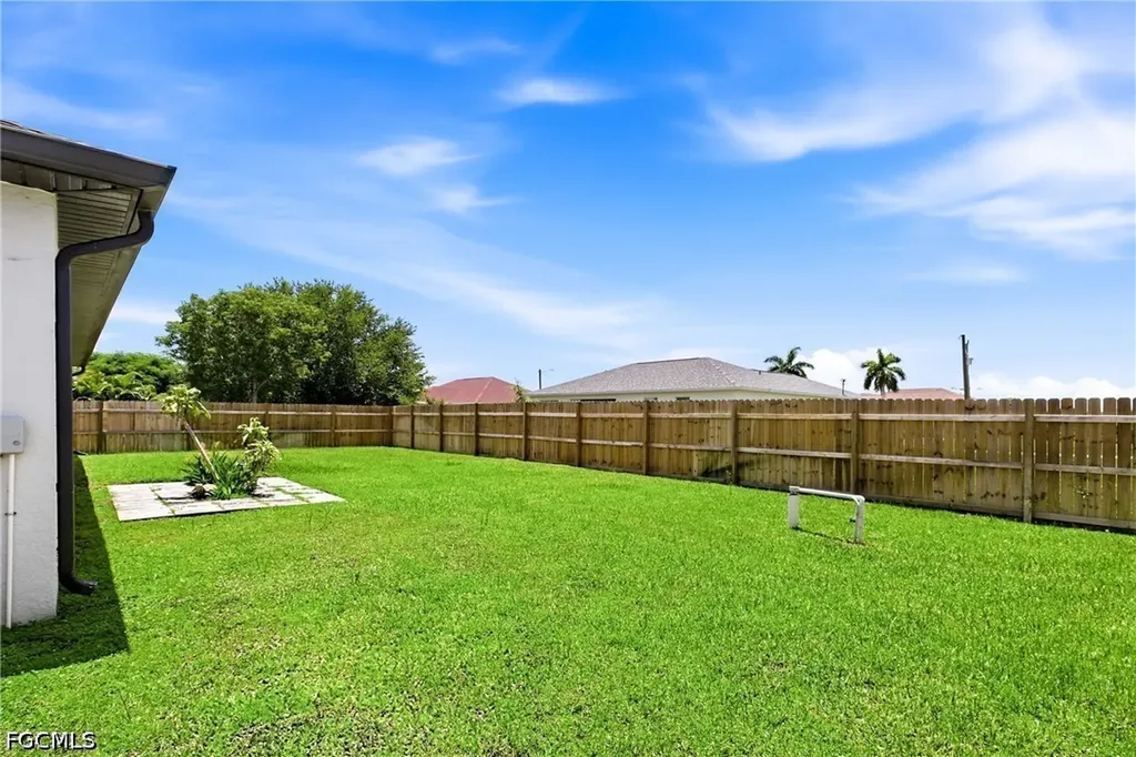 540 NW 15th Street Cape Coral FL 33993