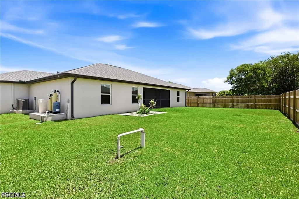 540 NW 15th Street Cape Coral FL 33993