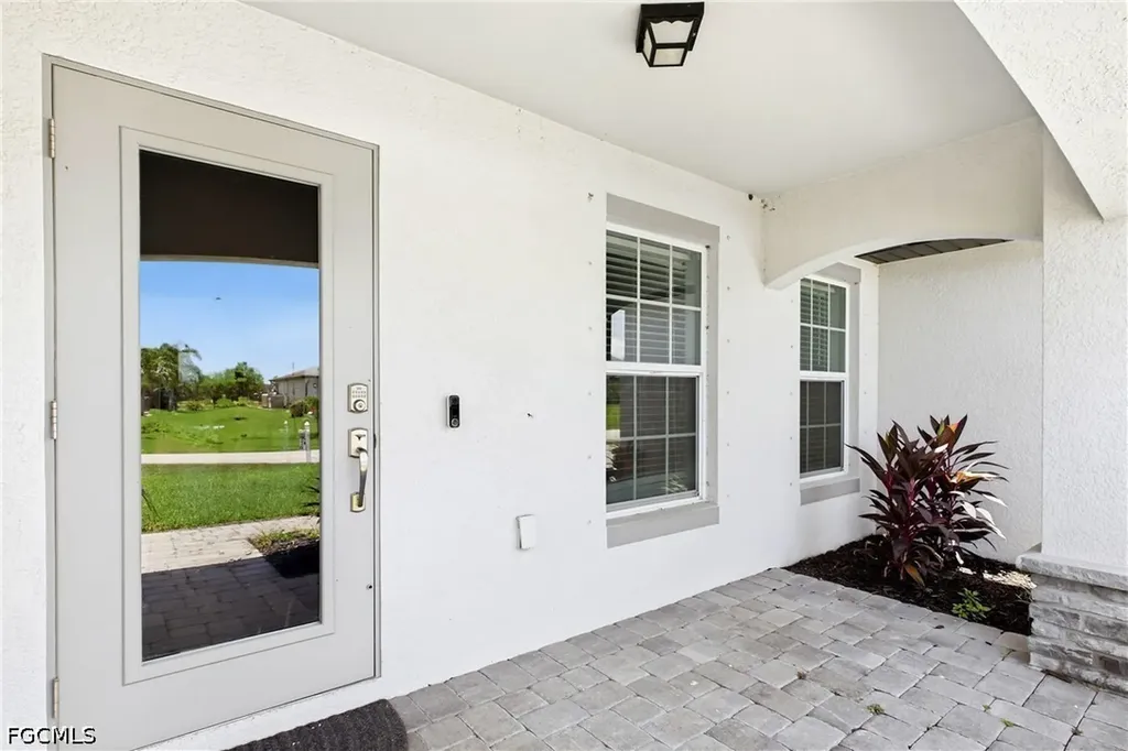 540 NW 15th Street Cape Coral FL 33993