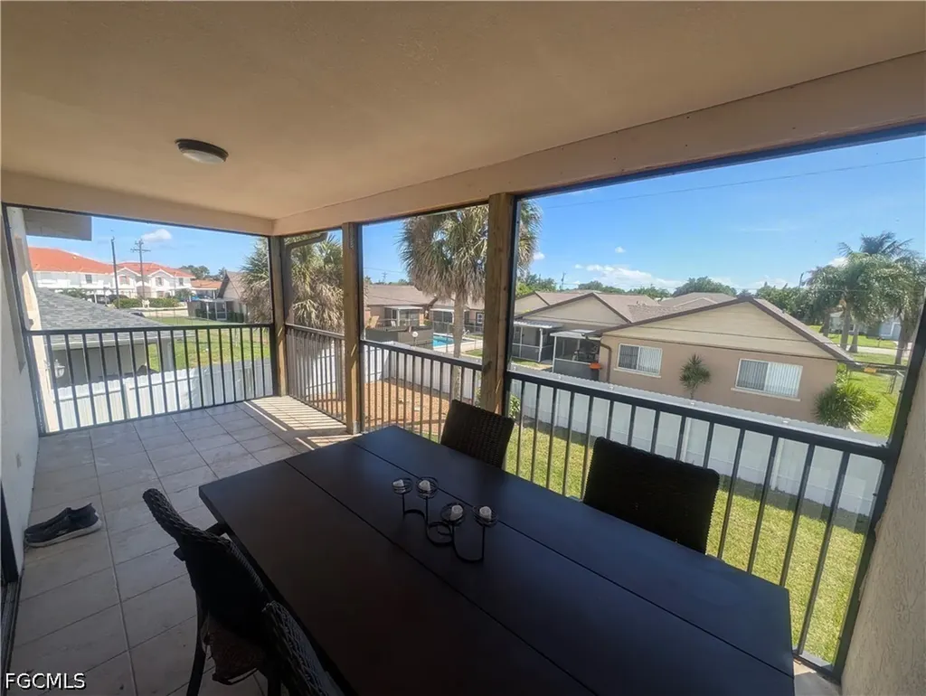 3720 SE 10th Avenue Cape Coral FL 33904