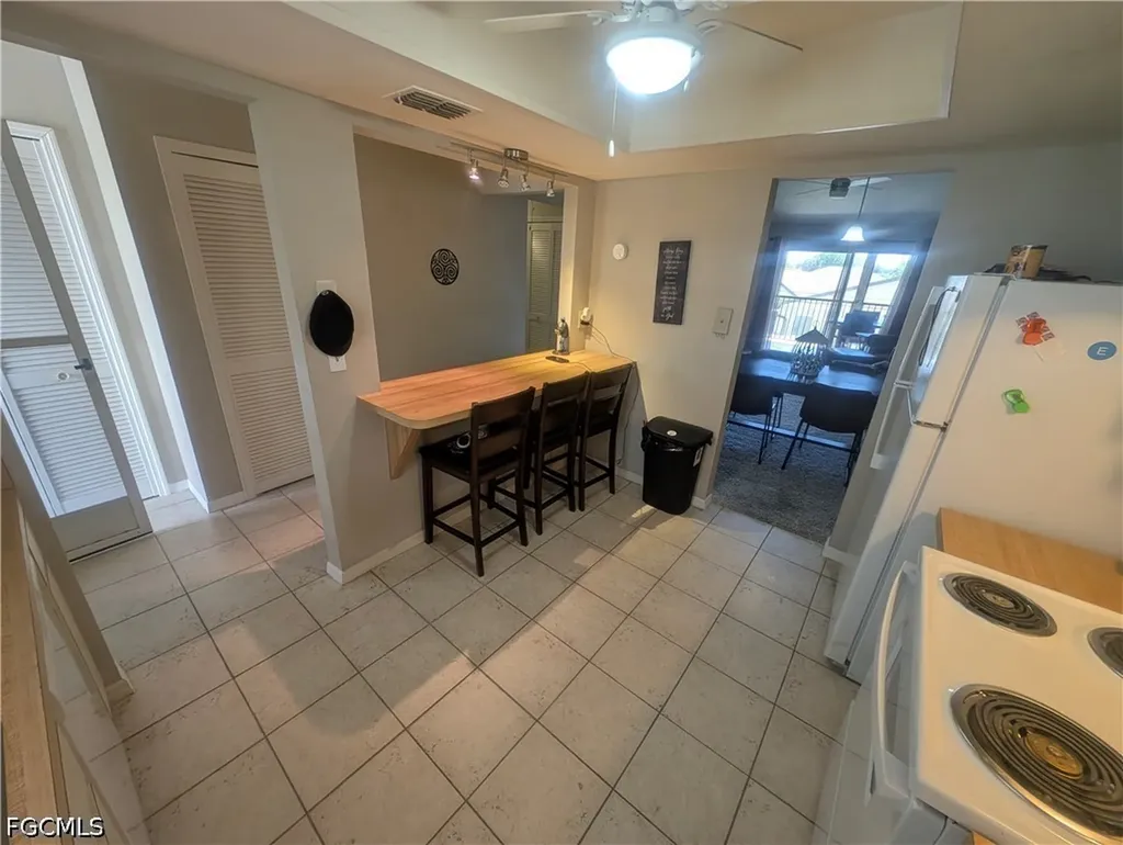 3720 SE 10th Avenue Cape Coral FL 33904