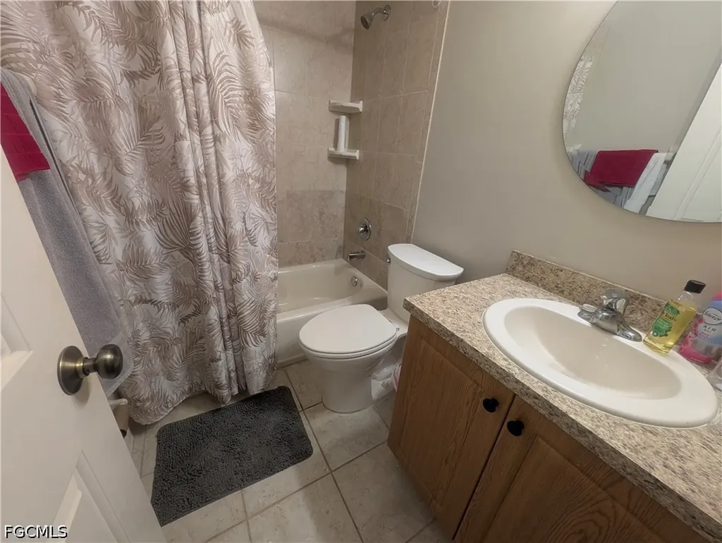 3720 SE 10th Avenue Cape Coral FL 33904