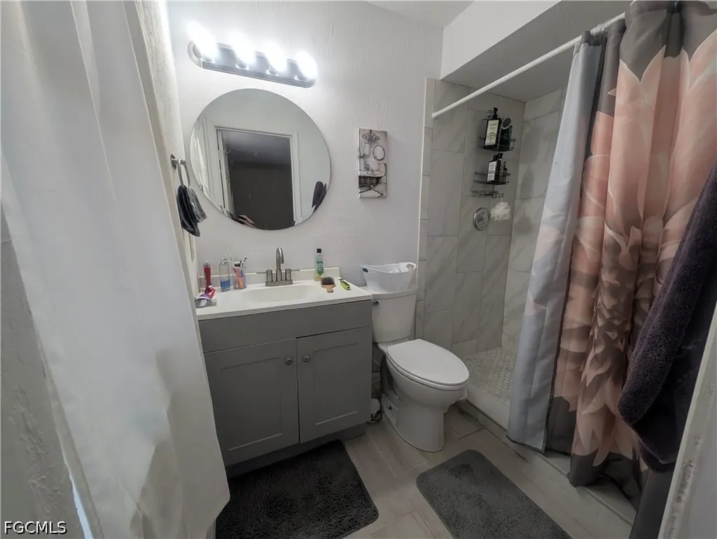 3720 SE 10th Avenue Cape Coral FL 33904